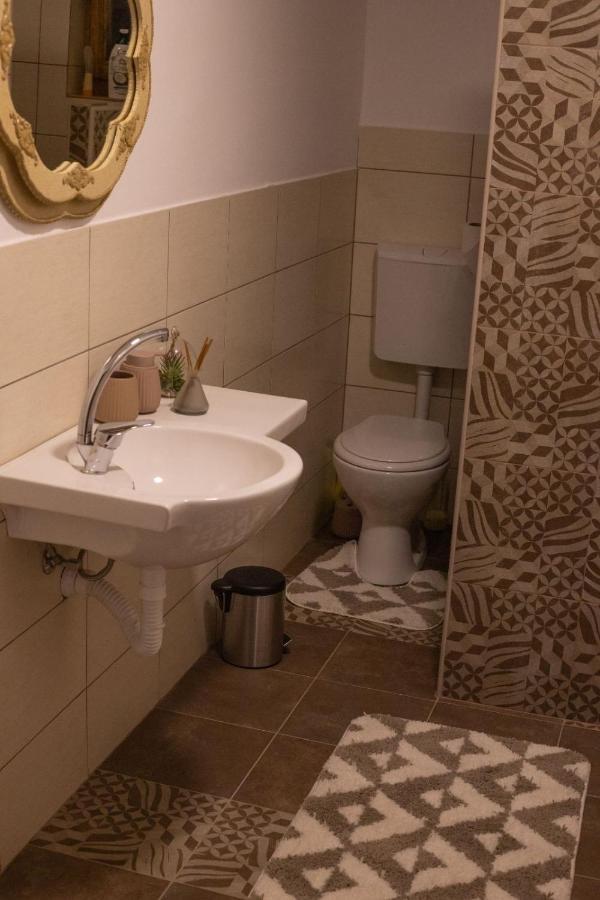 Apartman Casa Skerlak Malo Srediste Bagian luar foto